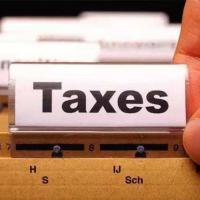 请问在算企业所得税时营业税、城建税、教育税是否都要扣除？